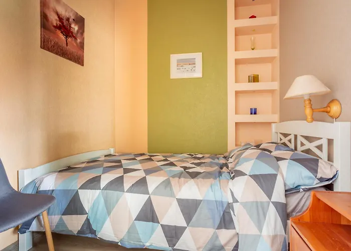 Old Town Apartment *